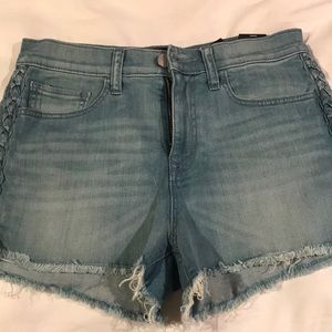 Women’s express high rise braided jean shorts